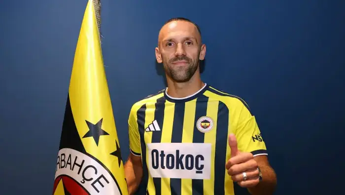 Fenerbahçe'de Transfer Mesaisi Hızlandı: Hedef Şampiyonlar Ligi Kadrosu