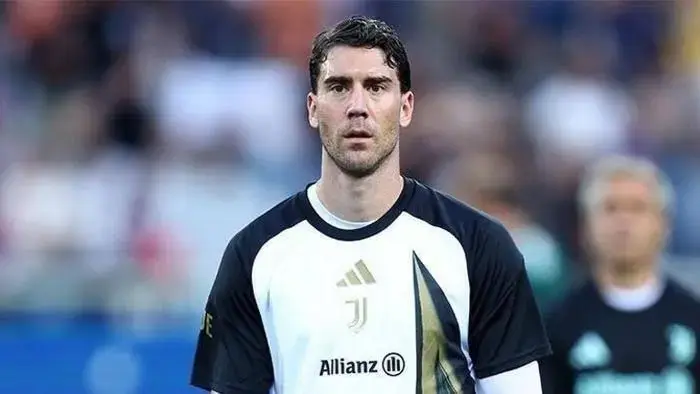 Beşiktaş'ta Dusan Vlahovic Bekleyişi Sürüyor: Alternatif Darwin Nunez