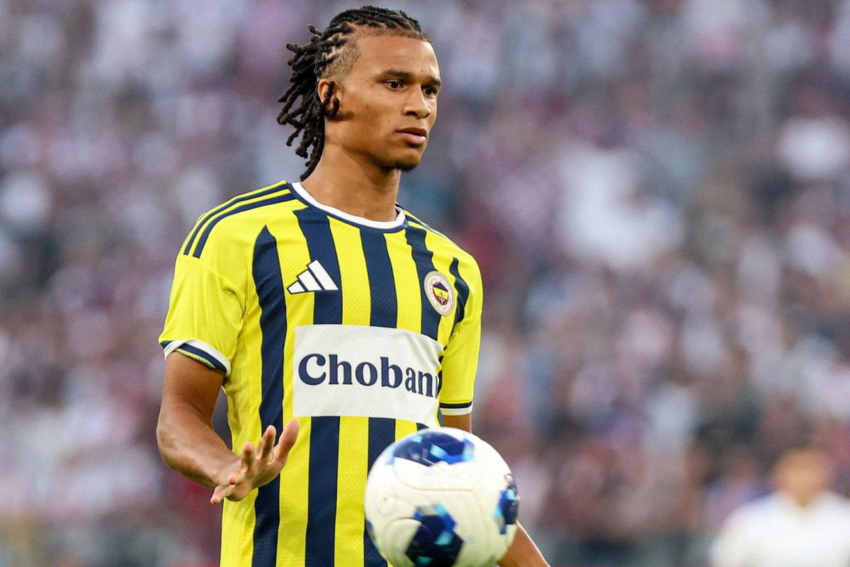 Nathan Aké'den Fenerbahçe Formasıyla Güven Veren Performans