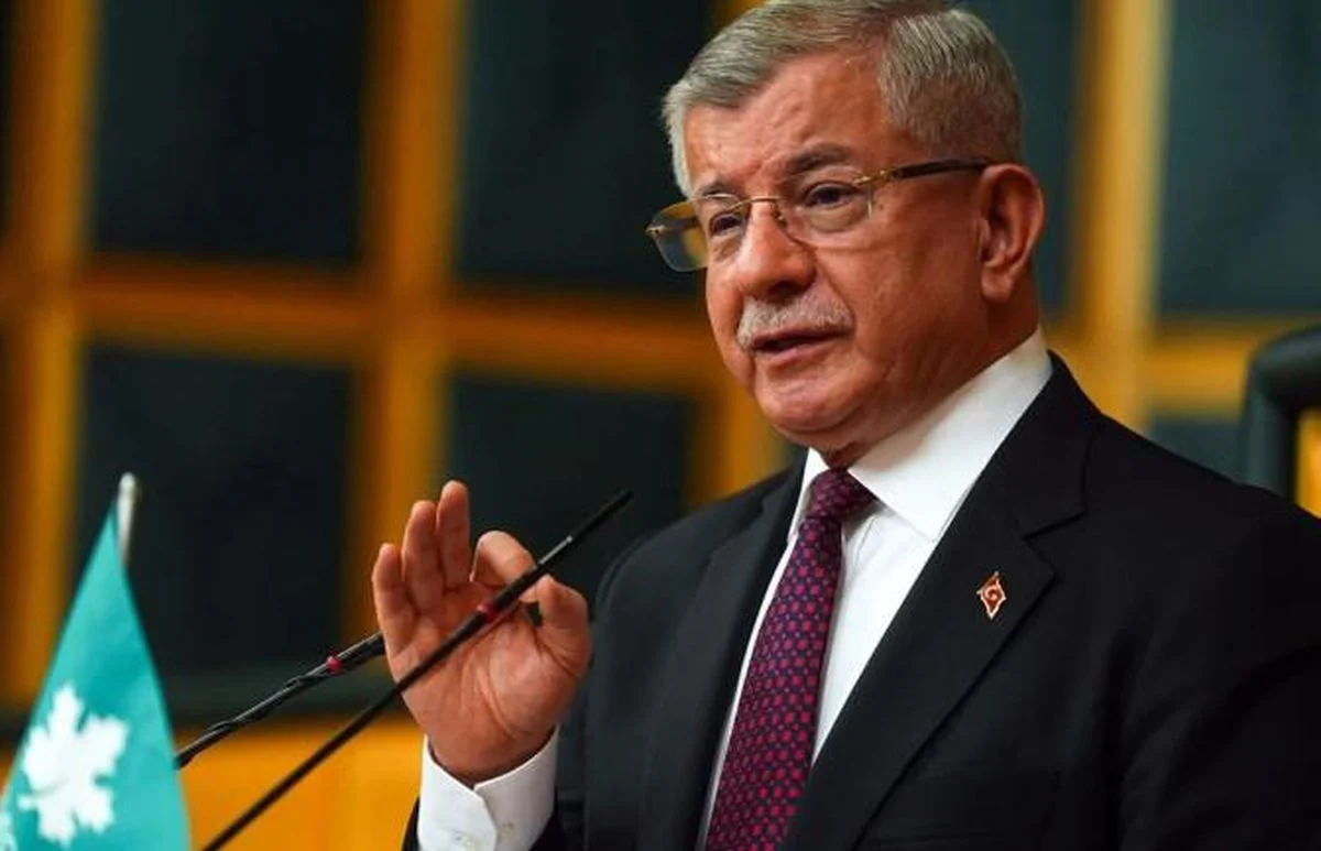 Ahmet Davutoğlu Siyaseti Bıraktı Mı? Gelecek Partisi Neden Kapandı?
