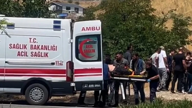 TAG Otoyolu’nda Zincirleme Kaza: 2 Kişi Hayatını Kaybetti, 3 Kişi Yaralandı