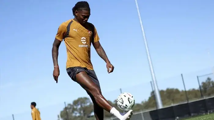 Rafa Leao İçin Milan Cephesinden Açıklama! Amorim'den Transfer Sözleri