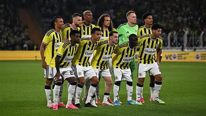 Fenerbahçe, Sturm Graz Karşısında Avantajı Aldı: Spor Yazarları Maçı Değerlendirdi