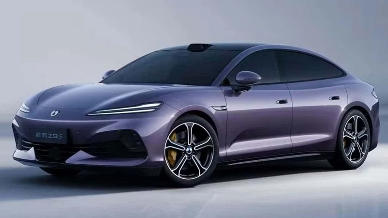 BYD'den 1.100 Kilometre Menzilli Denza Z9S! Elektrikli Sedan Segmentine Güçlü Giriş