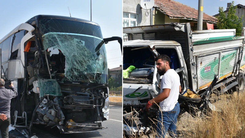 Afyonkarahisar'da Yolcu Otobüsü Kamyonete Çarptı: 1 Ölü, 15 Yaralı