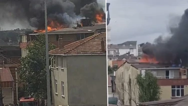 Arnavutköy’de 3 Katlı Binanın Çatısında Yangın Çıktı