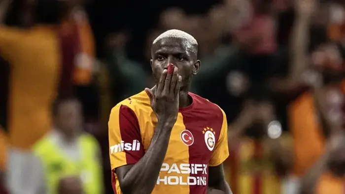 Galatasaray Sezona Puan Kaybıyla Başladı! Osimhen Kurtardı, Sert Eleştiriler Geldi