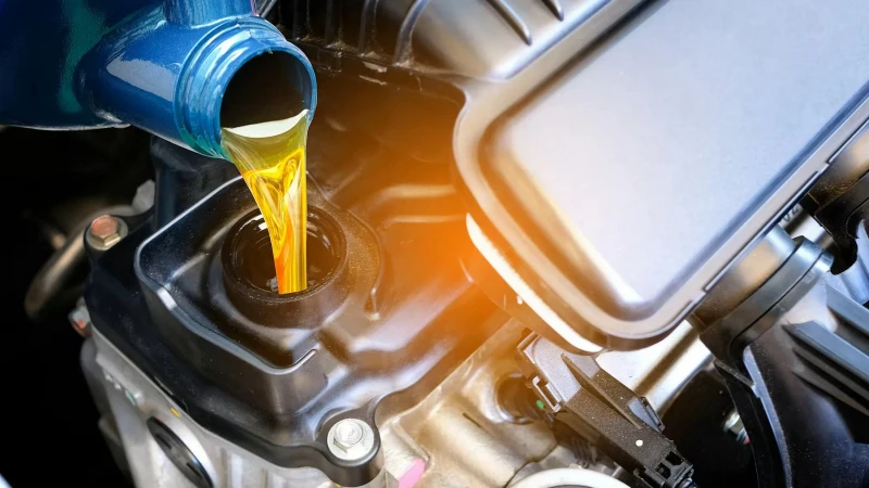 Motor Yağı Fiyatlarında Büyük Artış: Volkswagen, Toyota Ve Stellantis Yeni Tedarikçi Arıyor