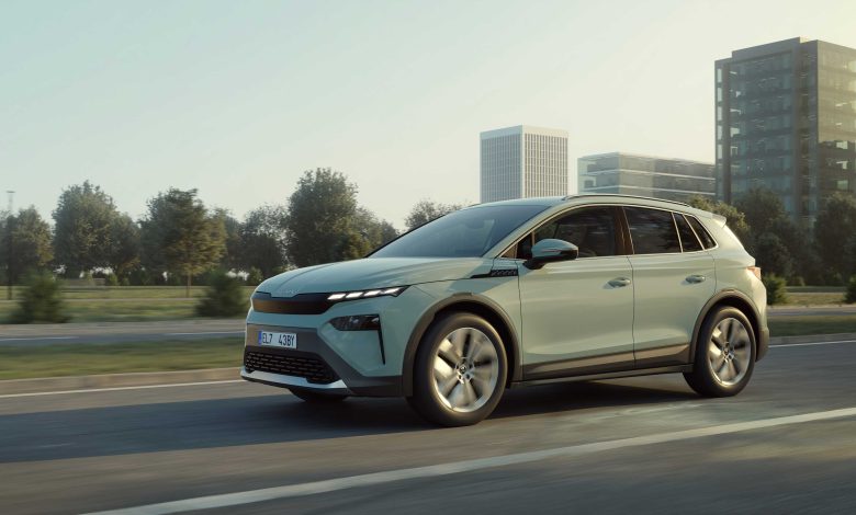 Skoda'nın Yeni Elektrikli SUV'u Elroq Türkiye'ye Geliyor! 581 km Menzil ile Karoq'u Geride Bırakacak!