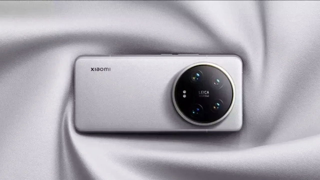 Xiaomi 15 Ultra'nın Gerçek Görüntüsü İlk Kez Sızdı! İşte Yeni Amiral Gemisinin Şaşırtıcı Tasarımı ve Özellikleri!
