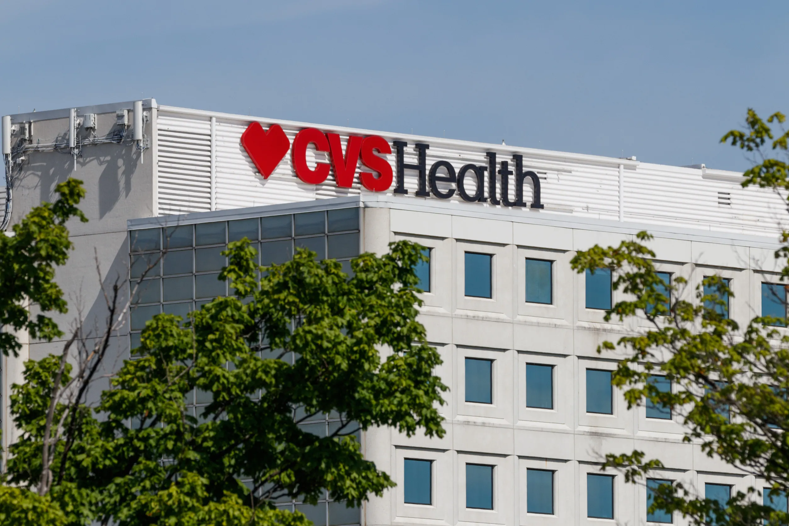 CVS Hisseleri Düşüşe Geçti! Beklentilerin Altında Kalan Kazançlar Yatırımcıları Endişelendirdi!