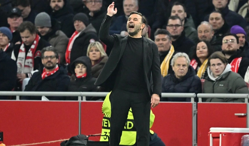 Okan Buruk, Ajax Mağlubiyetinin Ardından İlk 8'e Girememe Nedenini Açıkladı