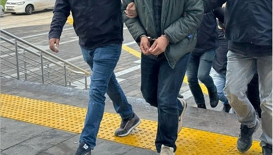 İstanbul'da Sarallar Suç Örgütüne Operasyon: 7 Kişi Tutuklandı!