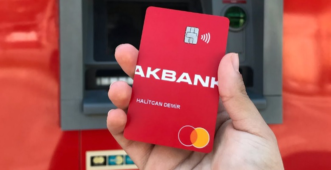 Akbank Kart Sahiplerine Mükemmel Haber! Emekliler ve Bireysel Müşteriler İçin 76.500 TL’lik Dev Ödeme Yapılacak!