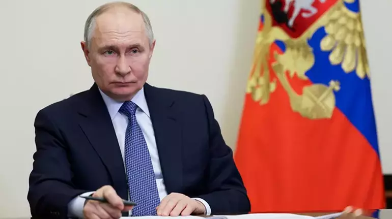 Zelenskiy'den Kritik Uyarı: Ukrayna Düşerse Putin'in Hedefinde Beş Ülke Daha Var Zelenskiy'den Kritik Uyarı: Ukrayna Düşerse Putin'in Hedefinde Beş Ülke Daha Var