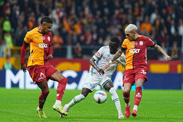 Galatasaray'da Hedef Çeyrek Final: Konyaspor Maçı Öncesi Son Durum Galatasaray'da Hedef Çeyrek Final: Konyaspor Maçı Öncesi Son Durum