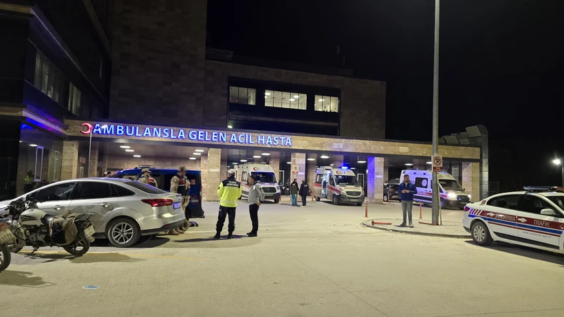 Hatay’da Hastanede Yangın! Yoğun Bakımdaki 11 Hasta Tahliye Edildi Hatay’da Hastanede Yangın! Yoğun Bakımdaki 11 Hasta Tahliye Edildi