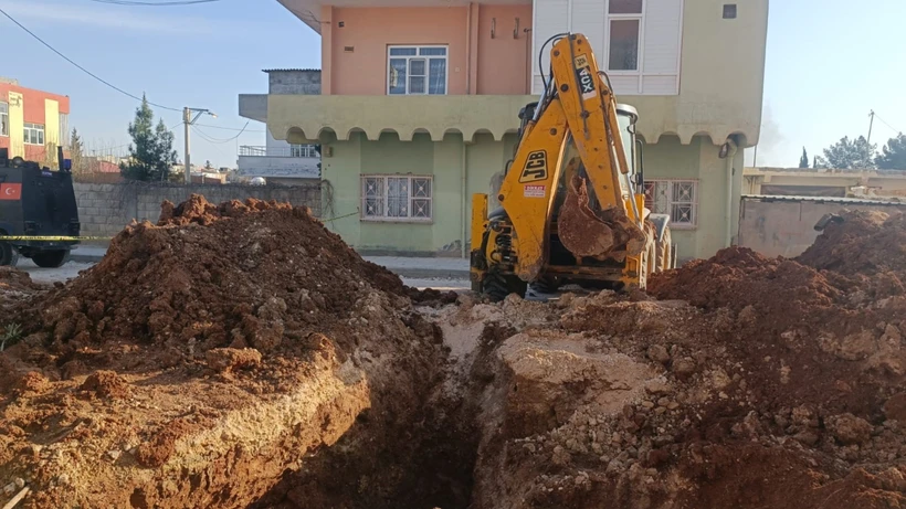 Toprak Kayması Can Aldı! 26 Yaşındaki Tesisatçı Hayatını Kaybetti Toprak Kayması Can Aldı! 26 Yaşındaki Tesisatçı Hayatını Kaybetti