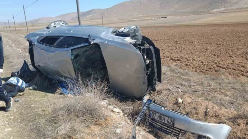 Karaman'da Feci Kaza! Kontrolden Çıkan Otomobil Şarampole Takla Attı: 1 Ölü, 1 Yaralı