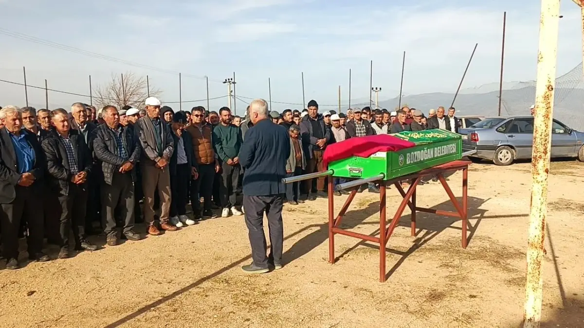 Aydın’da Şüpheli Ölüm! Tiktok Fenomeni Meltem Menteşeli Son Yolculuğuna Uğurlandı