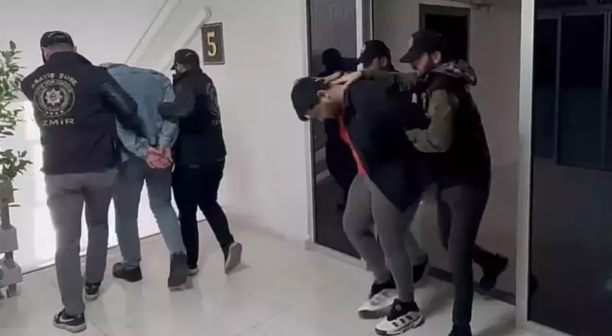 İmamoğlu’nun Diploması Hakkında Suç Duyurusunda Bulundu, Ölüm Tehditleri Aldı!