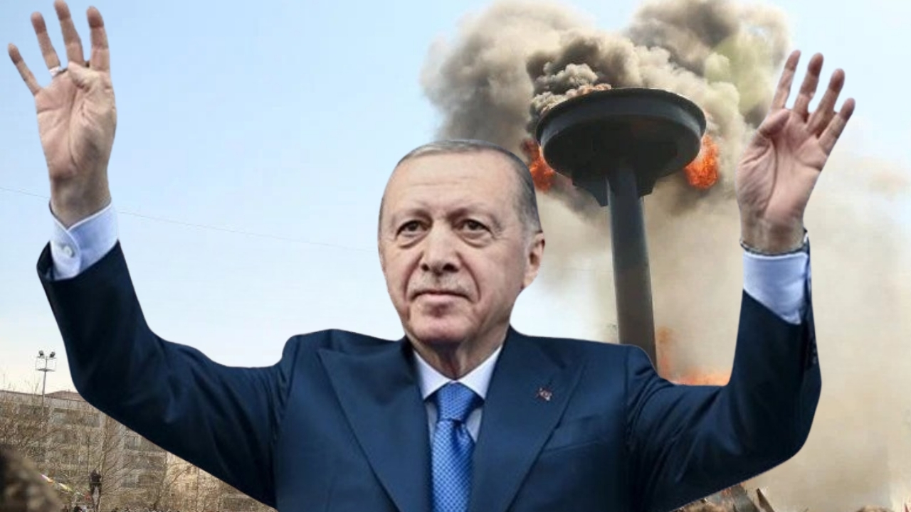 Cumhurbaşkanı Erdoğan 18 Yıl Aradan Sonra Yeniden Nevruz Ateşi Yaktı Cumhurbaşkanı Erdoğan 18 Yıl Aradan Sonra Yeniden Nevruz Ateşi Yaktı