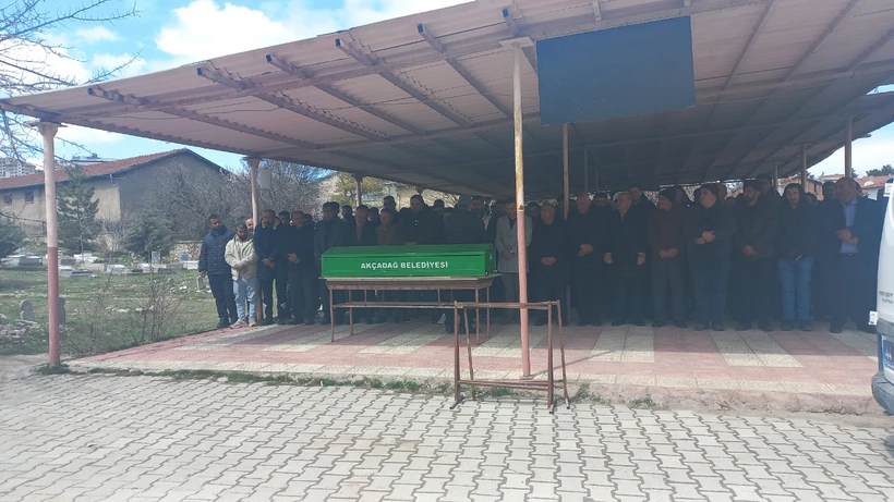 Malatya’daki Kazada Hayatını Kaybeden Emre Günaylı Toprağa Verildi