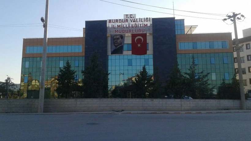 İlkokulda Cinsel Taciz Şoku! Zanlı Adli Kontrolle Serbest İlkokulda Cinsel Taciz Şoku! Zanlı Adli Kontrolle Serbest