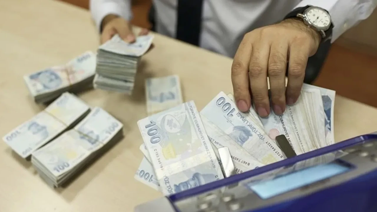Emeklilere Bayram Öncesi Destek: 27 Bin TL’ye Kadar Promosyon Ödemesi!