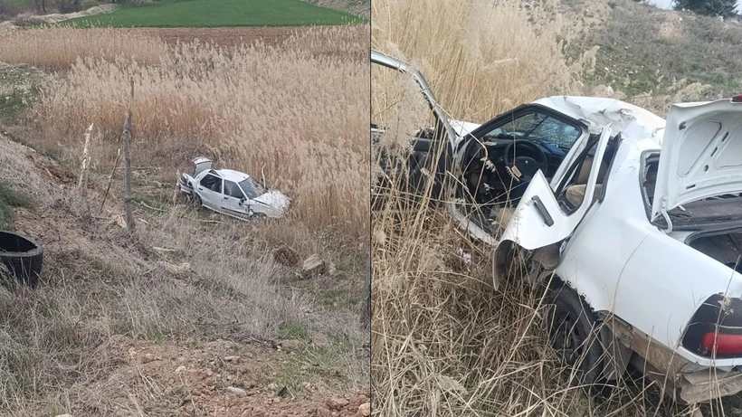 Kontrolden Çıkan Otomobil Şarampole Sürüklendi