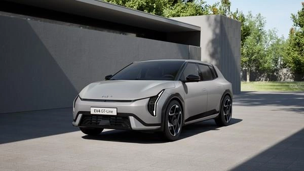 Kia EV4 ile Çılgın Satış Patlaması! Yılın En İyilerinden! Kia EV4 ile Çılgın Satış Patlaması! Yılın En İyilerinden!
