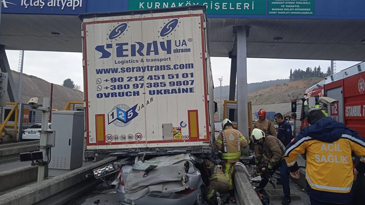 Pendik’te Korkunç Kaza: Bilanço 3 Ölü Pendik’te Korkunç Kaza: Bilanço 3 Ölü
