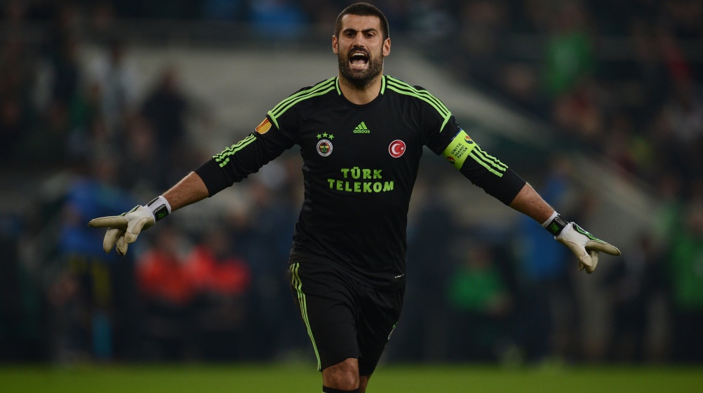 Volkan Demirel Fenerbahçe'de Kaç Yıl Oynadı? Volkan Demirel Fenerbahçe'de Kaç Yıl Oynadı?