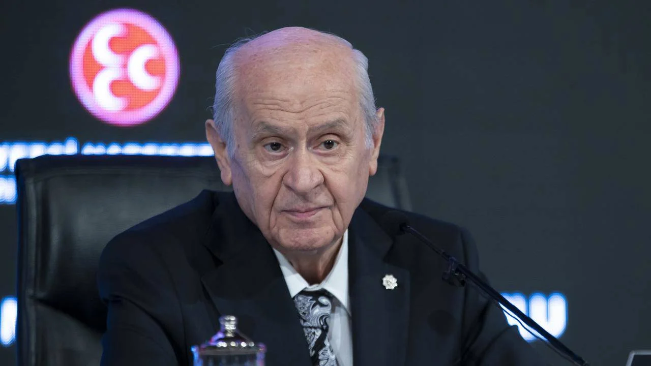 Devlet Bahçeli'den Erken Seçim Açıklaması: “Kimse Boşuna Hayal Kurmasın” Devlet Bahçeli'den Erken Seçim Açıklaması: “Kimse Boşuna Hayal Kurmasın”