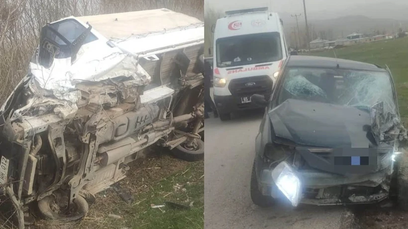 Van'da Kamyonet ve Otomobil Çarpıştı: 3 Yaralı