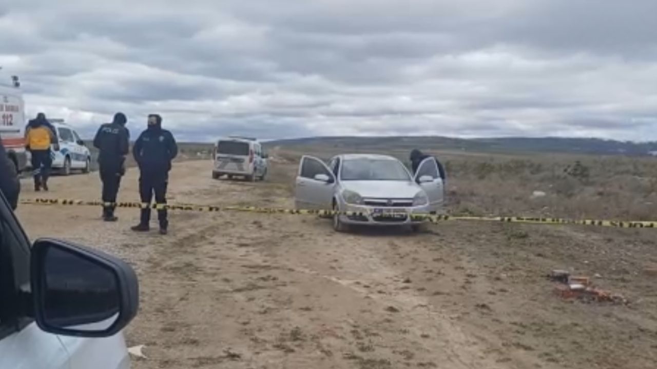 Aracında Silahla Vurulmuş Halde Bulunan Genç Hayatını Kaybetti