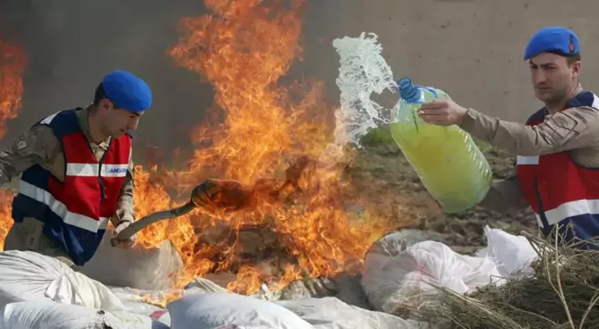 Rekor Uyuşturucu İmhası: 20 Ton Esrar 200 Litre Mazotla Yakıldı