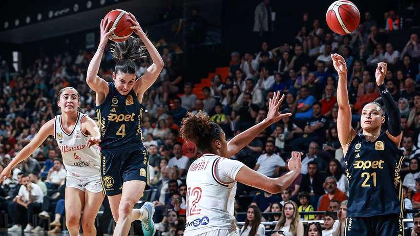 Fenerbahçe Opet Tarih Yazdı: Üst Üste 7. Kez Şampiyon! Fenerbahçe Opet Tarih Yazdı: Üst Üste 7. Kez Şampiyon!