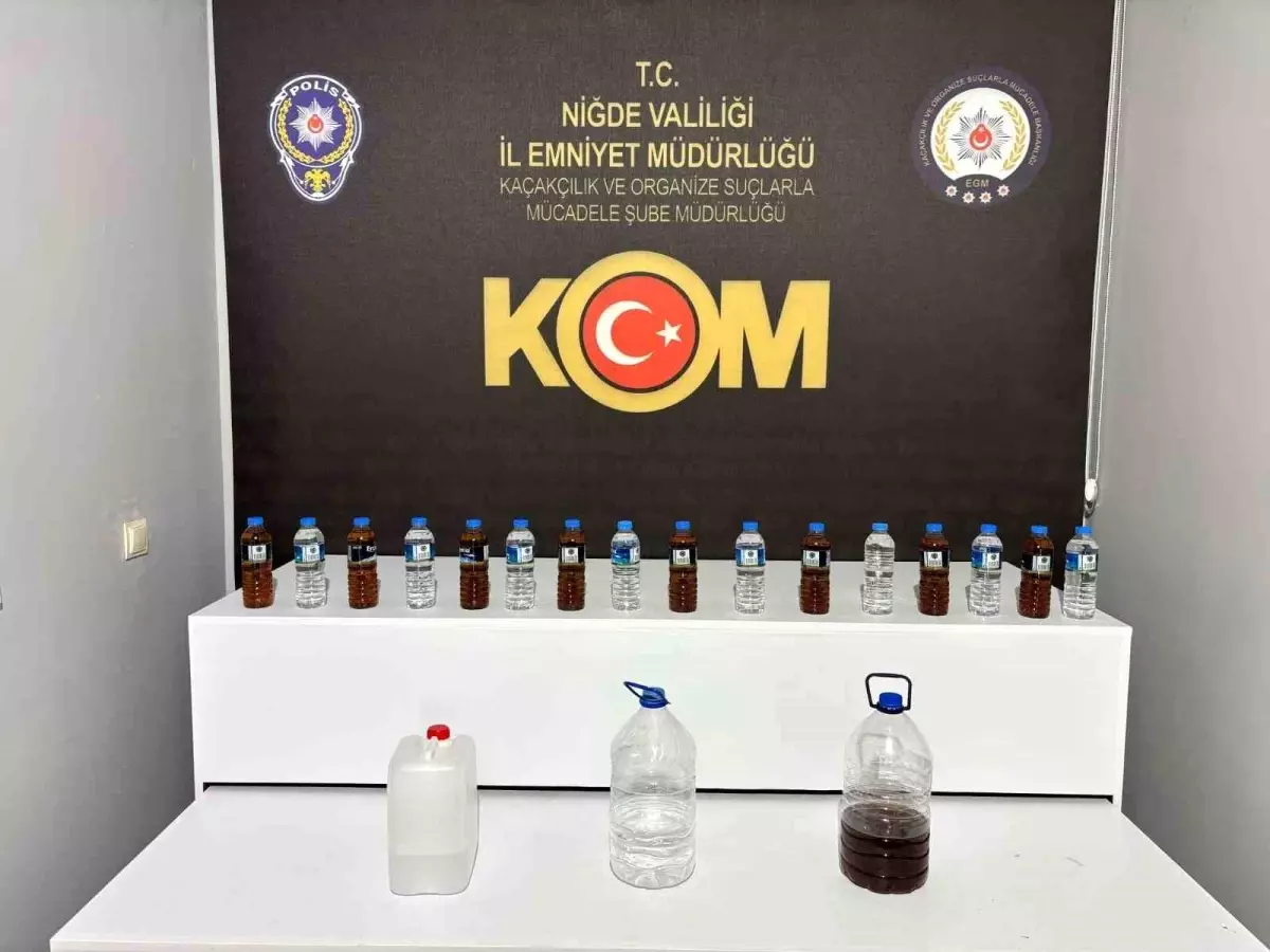 KOM Ekiplerinden Eş Zamanlı Baskın! Sahte Alkol ve Tehlikeli Maddelerle Yakalandılar