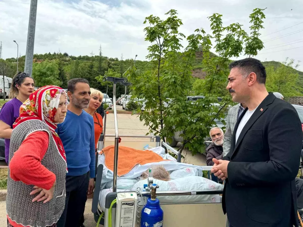 Hastanede Duman Paniği! 35 Hasta Tahliye Edildi