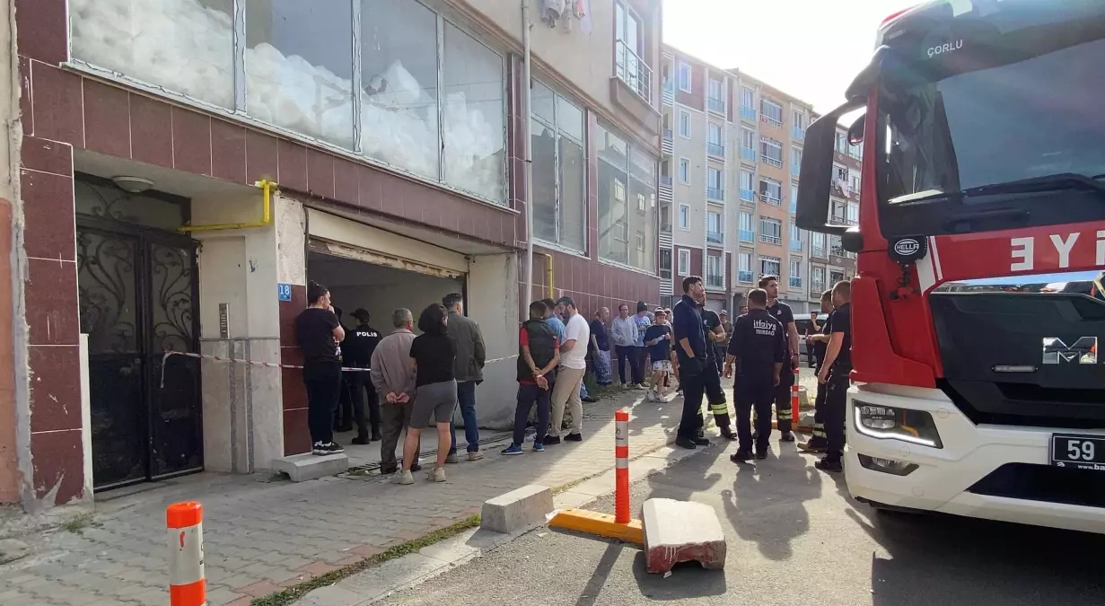 Ev Garajında Ölümcül Kaza: Kriko Dayanmadı, Hayatını Kaybetti Ev Garajında Ölümcül Kaza: Kriko Dayanmadı, Hayatını Kaybetti