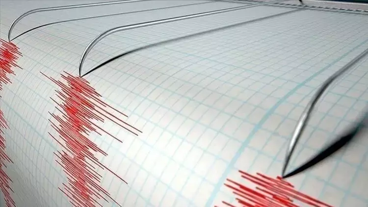 İran'ın Simnan Eyaletinde 5 Büyüklüğünde Deprem Meydana Geldi İran'ın Simnan Eyaletinde 5 Büyüklüğünde Deprem Meydana Geldi