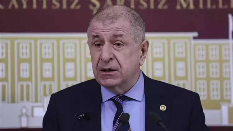 Ümit Özdağ Hastaneye Sevk Edildi: Duruşmaya Katılamadı Ümit Özdağ Hastaneye Sevk Edildi: Duruşmaya Katılamadı