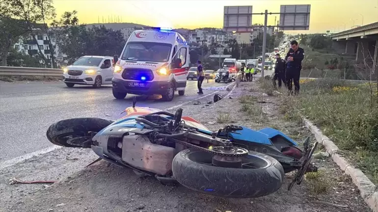 Beton mikseri kazasında motosiklet sürücüsü Saniye Yılmaz yaşamını yitirdi Beton mikseri kazasında motosiklet sürücüsü Saniye Yılmaz yaşamını yitirdi