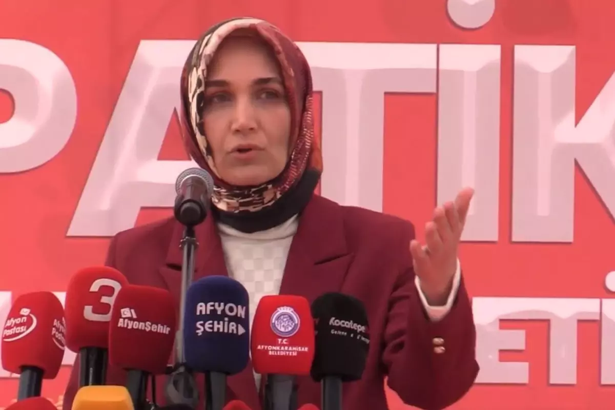 Vali Yiğitbaşı'nın Açılıştaki Sözleri Tartışma Yarattı Vali Yiğitbaşı'nın Açılıştaki Sözleri Tartışma Yarattı