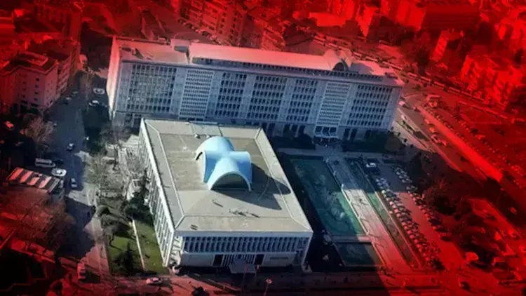 İBB yolsuzluk soruşturmasında Murat Gülibrahimoğlu hakkında yakalama kararı