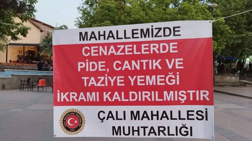 Bursa’da Cenaze Geleneği Değişti: Yemek İkramı Kaldırıldı! Bursa’da Cenaze Geleneği Değişti: Yemek İkramı Kaldırıldı!