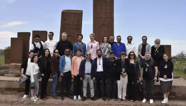 Sanatçılar Bitlis’e Akın Etti: Festivalde Tarih ve Doğa Büyüledi