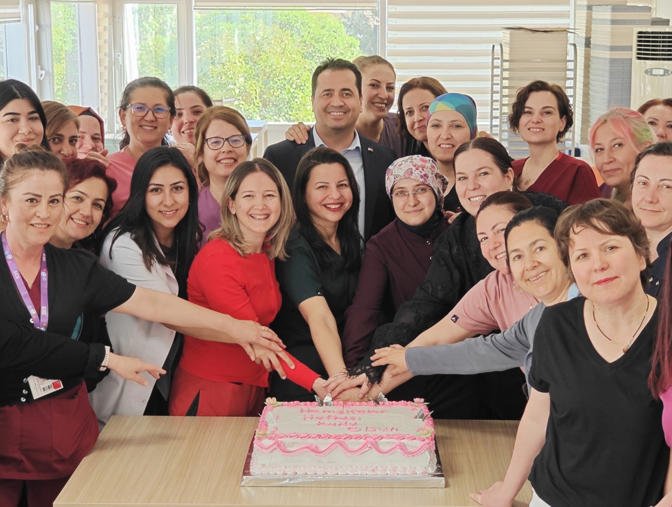 Menteşe Devlet Hastanesi'nde Hemşireler Haftası Kutlaması Menteşe Devlet Hastanesi'nde Hemşireler Haftası Kutlaması