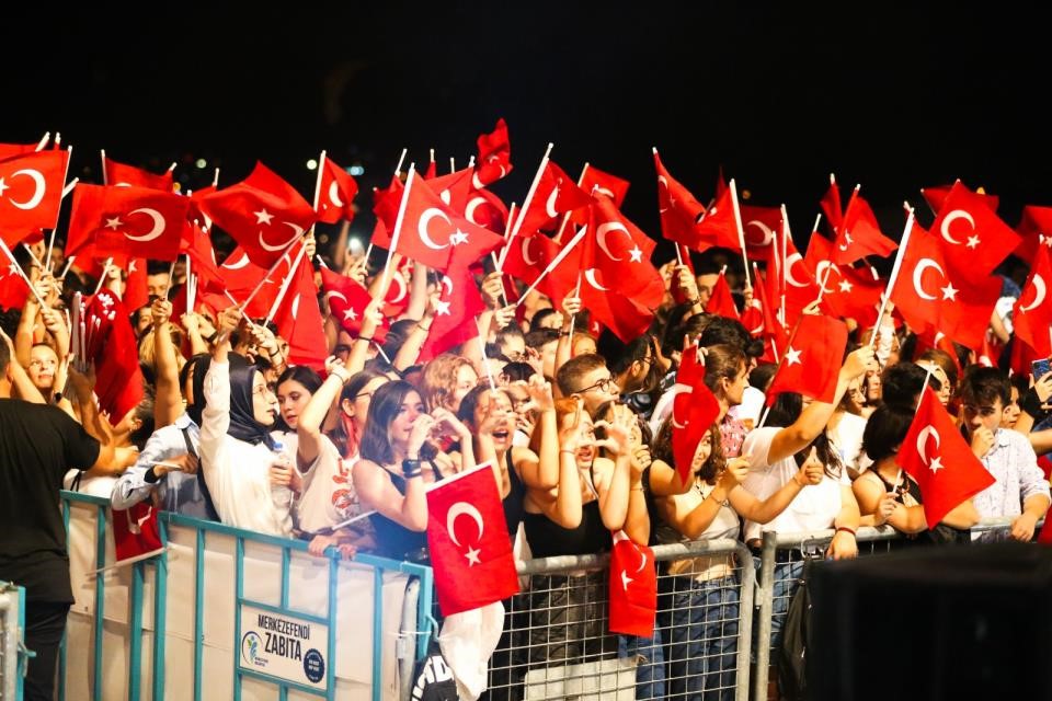 Merkezefendi’de 19 Mayıs Coşkusu Necati ve Saykolar Konseriyle Zirve Yapacak